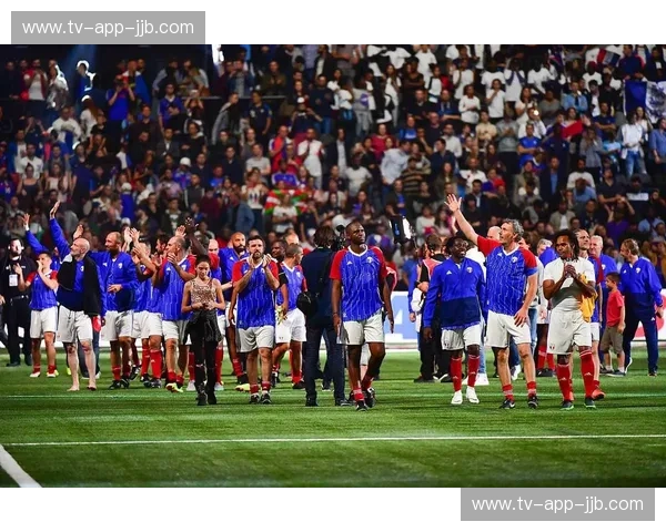 齐祖的封神一战:重温2006世界杯巴西vs法国的经典对决